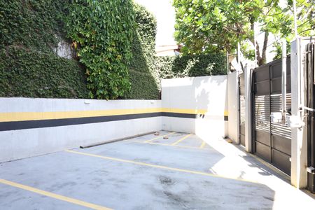 Apartamento à venda com 34m², 2 quartos e sem vagaÁrea comum - Estacionamento