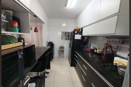 Cozinha de apartamento à venda com 2 quartos, 60m² em Jardim Maristela, São Paulo