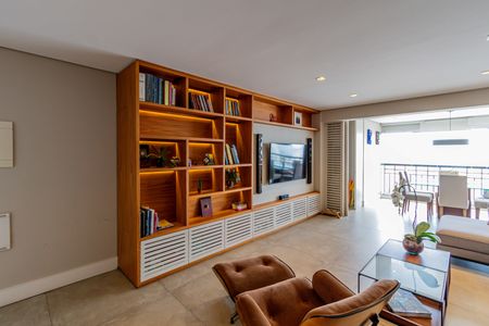 Apartamento à venda com 89m², 2 quartos e 3 vagasSala