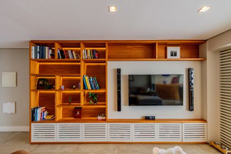 Apartamento à venda com 89m², 2 quartos e 3 vagasSala