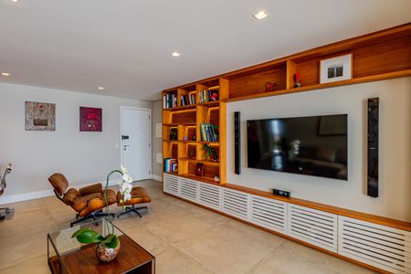 Sala de apartamento à venda com 2 quartos, 89m² em Vila Romana, São Paulo