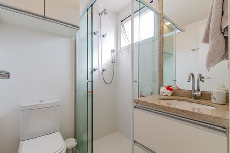 Apartamento à venda com 89m², 2 quartos e 3 vagasSuite 02 - Banheiro