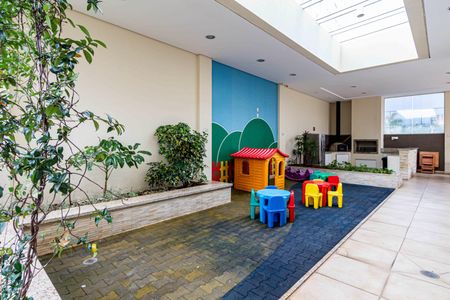 Apartamento à venda com 89m², 2 quartos e 3 vagasÁrea comum - Playground