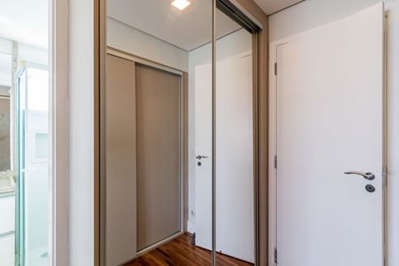 Apartamento à venda com 89m², 2 quartos e 3 vagasSuite 01 - Closet