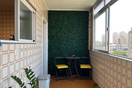 Apartamento para alugar com 130m², 1 quarto e 1 vagaÁrea de Serviço