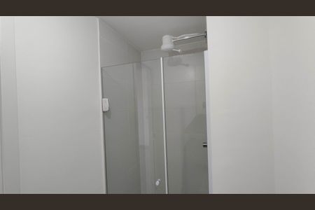 Apartamento para alugar com 34m², 2 quartos e sem vagaBanheiro