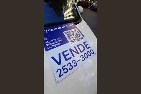 Apartamento à venda com 140m², 2 quartos e 1 vaga Apartamento à venda com 140m², 2 quartos e 1 vagaPlaca