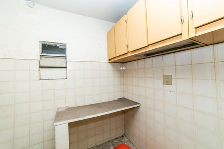 Apartamento à venda com 140m², 2 quartos e 1 vaga Apartamento à venda com 140m², 2 quartos e 1 vagaÁrea de Serviço