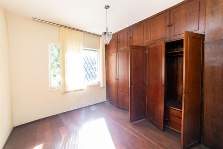 Apartamento à venda com 140m², 2 quartos e 1 vaga Apartamento à venda com 140m², 2 quartos e 1 vagaQuarto 1