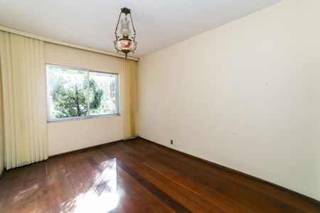 Apartamento à venda com 140m², 2 quartos e 1 vaga Apartamento à venda com 140m², 2 quartos e 1 vagaSala
