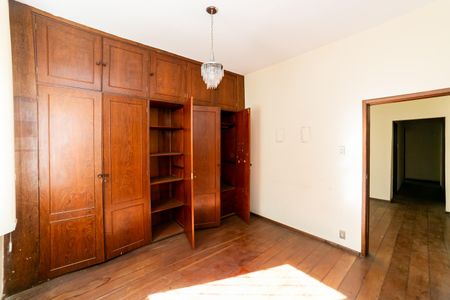 Apartamento à venda com 140m², 2 quartos e 1 vaga Apartamento à venda com 140m², 2 quartos e 1 vagaQuarto 1