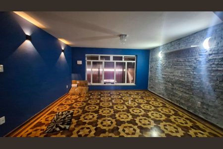 Casa para alugar com 163m², 3 quartos e 3 vagas