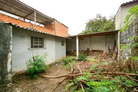 Casa para alugar com 103m², 2 quartos e 1 vagaQuintal