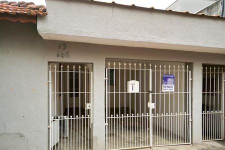 Casa para alugar com 103m², 2 quartos e 1 vagaFachada