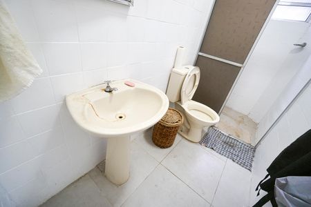 Casa para alugar com 103m², 2 quartos e 1 vagaBanheiro