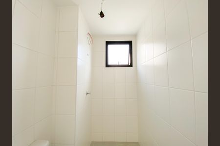 Studio para alugar com 27m², 1 quarto e sem vaga Studio para alugar com 27m², 1 quarto e sem vagaBanheiro Studio
