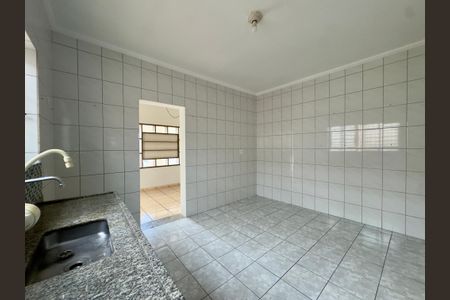 Casa à venda com 176m², 3 quartos e 3 vagas Casa à venda com 176m², 3 quartos e 3 vagasCozinha