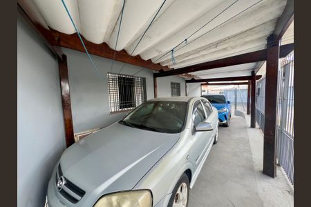 Casa à venda com 176m², 3 quartos e 3 vagas Casa à venda com 176m², 3 quartos e 3 vagasGaragem