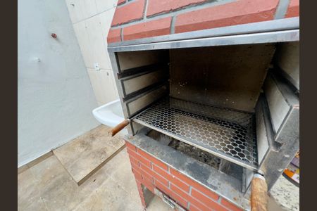 Casa à venda com 176m², 3 quartos e 3 vagas Casa à venda com 176m², 3 quartos e 3 vagasChurrasqueira
