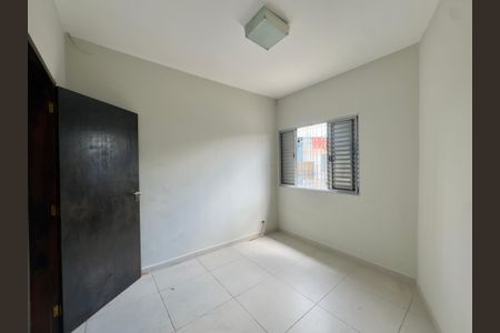 Casa à venda com 176m², 3 quartos e 3 vagas Casa à venda com 176m², 3 quartos e 3 vagasQuarto 2
