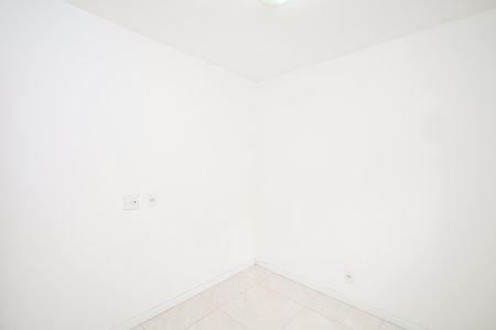 Apartamento para alugar com 73m², 3 quartos e 1 vagaQuarto 2