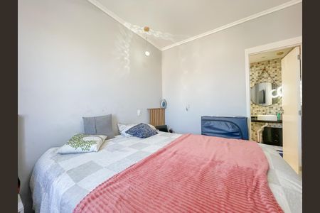Suíte de apartamento para alugar com 3 quartos, 50m² em Metalúrgicos, Osasco