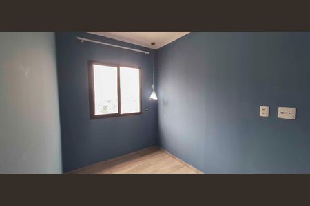 Quarto 1 de apartamento para alugar com 3 quartos, 50m² em Metalúrgicos, Osasco