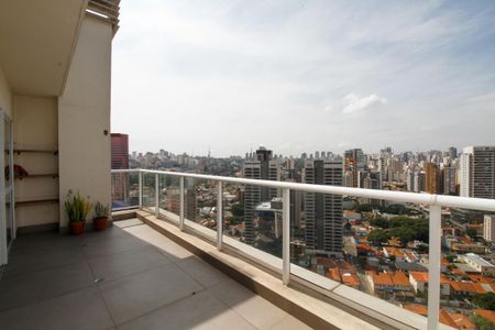 Apartamento à venda com 105m², 1 quarto e 2 vagasVaranda da Suíte