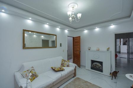 Sala de casa à venda com 3 quartos, 250m² em Jardim das Imbuias, São Paulo