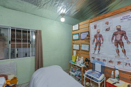 Casa à venda com 250m², 3 quartos e 3 vagas Casa à venda com 250m², 3 quartos e 3 vagasQuarto de Serviço