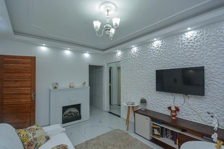 Sala de casa à venda com 3 quartos, 250m² em Jardim das Imbuias, São Paulo