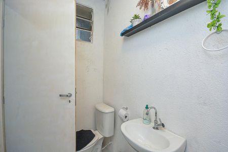 Casa à venda com 250m², 3 quartos e 3 vagas Casa à venda com 250m², 3 quartos e 3 vagasBanheiro 2