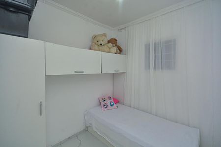 Casa à venda com 250m², 3 quartos e 3 vagas Casa à venda com 250m², 3 quartos e 3 vagasQuarto 2