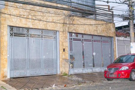 Casa à venda com 350m², 4 quartos e 1 vagaFachada