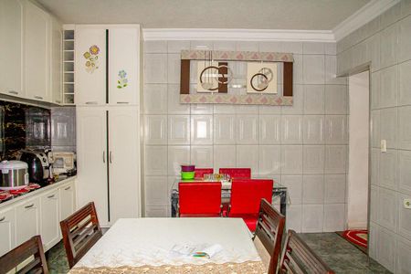 Casa à venda com 350m², 4 quartos e 1 vagaCozinha