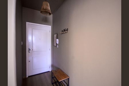 Hall de entrada de apartamento à venda com 1 quarto, 55m² em Aclimação, São Paulo