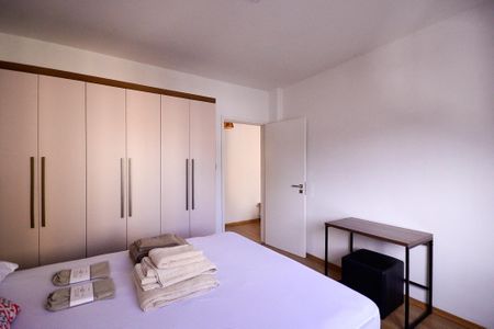 Quarto de apartamento à venda com 1 quarto, 55m² em Aclimação, São Paulo
