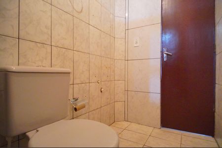 Casa à venda com 170m², 2 quartos e 1 vagaBanheiro