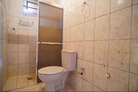 Casa à venda com 170m², 2 quartos e 1 vagaBanheiro