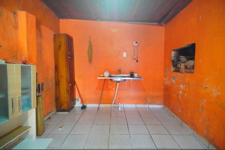 Casa à venda com 170m², 2 quartos e 1 vagaChurrasqueira