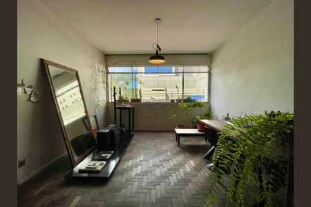 Apartamento à venda com 99m², 3 quartos e 1 vaga