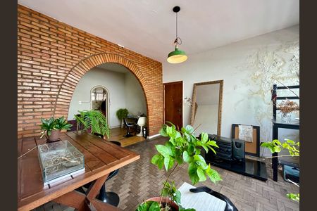 Apartamento à venda com 99m², 3 quartos e 1 vaga