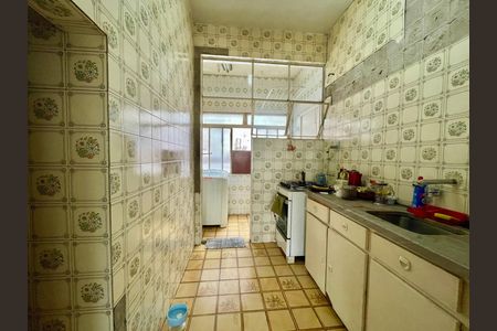 Apartamento à venda com 99m², 3 quartos e 1 vaga