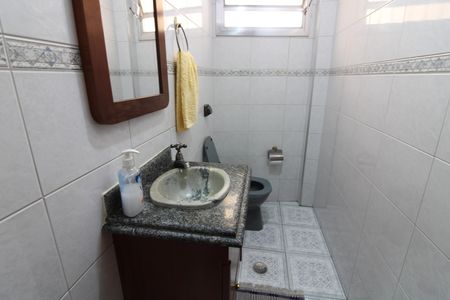 Casa à venda com 150m², 2 quartos e 2 vagasBanheiro 2
