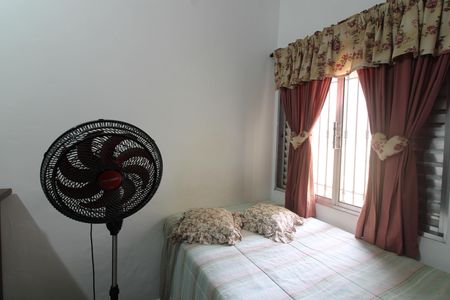 Casa à venda com 150m², 2 quartos e 2 vagasQuarto 2