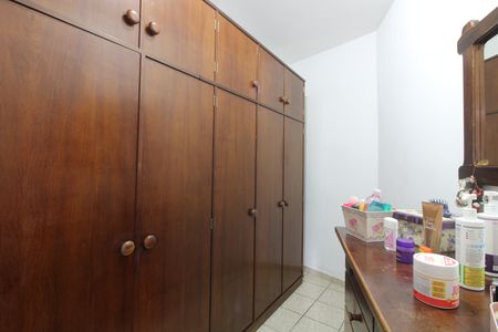 Casa à venda com 150m², 2 quartos e 2 vagasQuarto 2