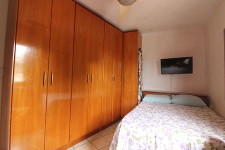 Casa à venda com 150m², 2 quartos e 2 vagasQuarto 1