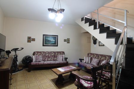 Sala de casa à venda com 2 quartos, 150m² em Vila Granada, São Paulo