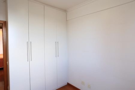 Apartamento à venda com 80m², 3 quartos e 2 vagasQuarto 1