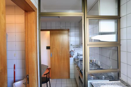 Apartamento à venda com 80m², 3 quartos e 2 vagasÁrea de Serviço